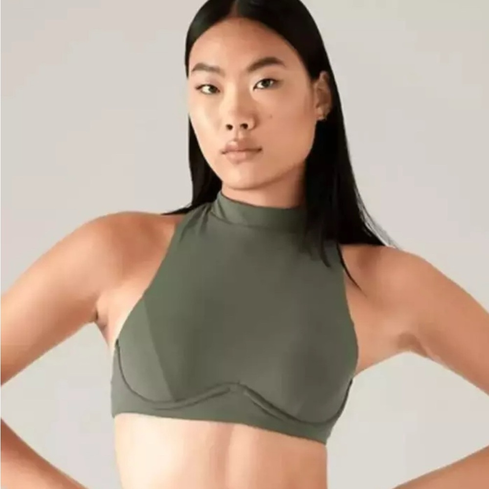 NWT Athleta Maldives Sport Longline Bikini Top Green 36 D/DD